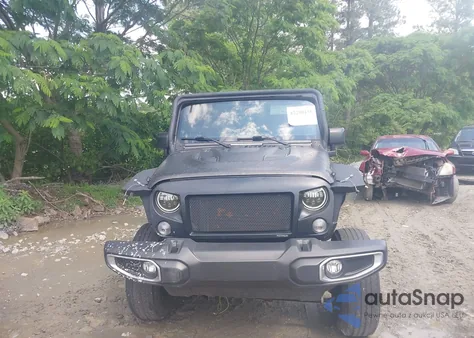 2016 Jeep Wrangler Unlimited Black Bear из США, поврежденный, VIN 1C4BJWDG2GL120505